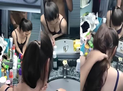 While putting on makeup, my lover got horny